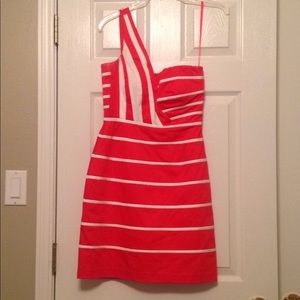 One shouldered Dress